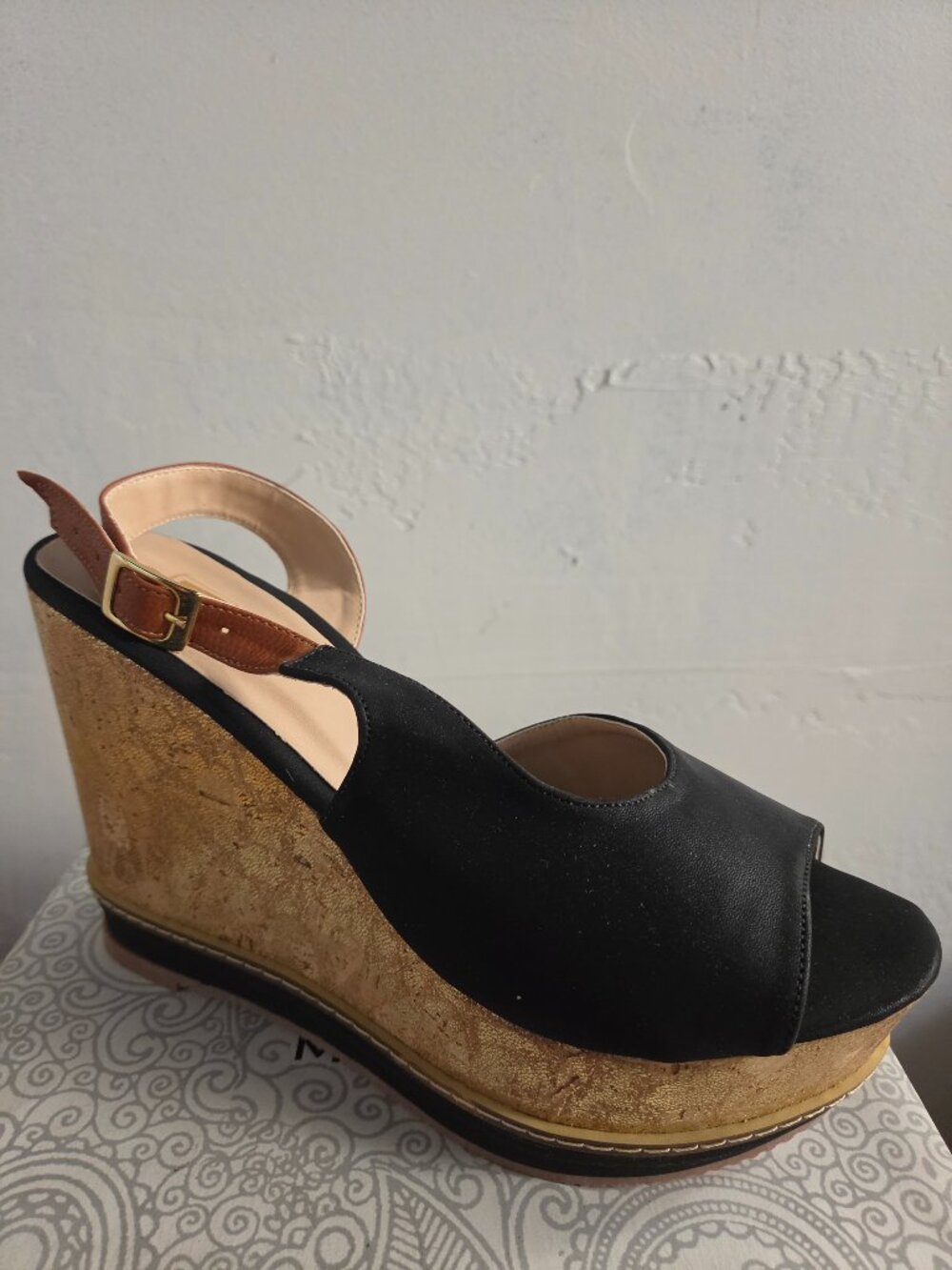 Maker's Shoes Xiomara 5 Platform Sling Sandals, Sz 9